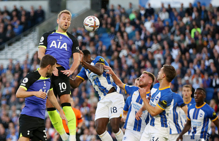 张镇麟16分王哲林14+7 上海大胜送辽宁4连败