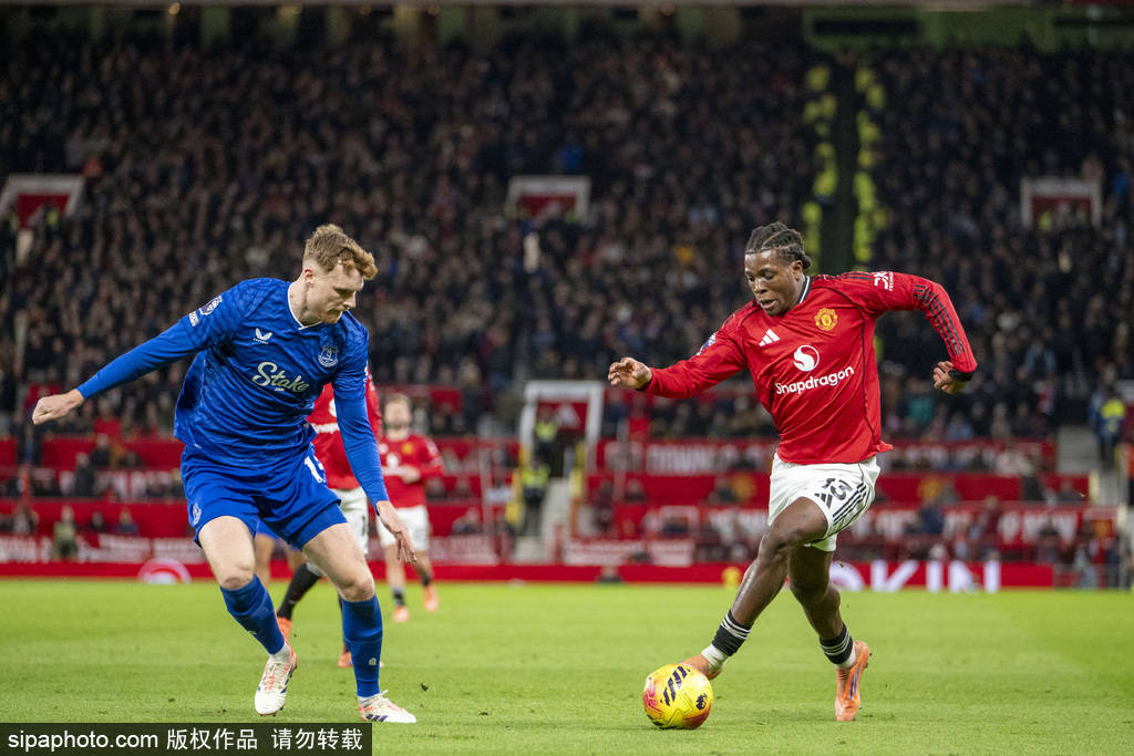 曼联欧联杯首轮3-0完胜对手