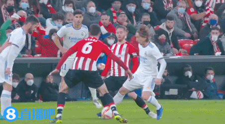 北京北汽战胜辽宁本钢