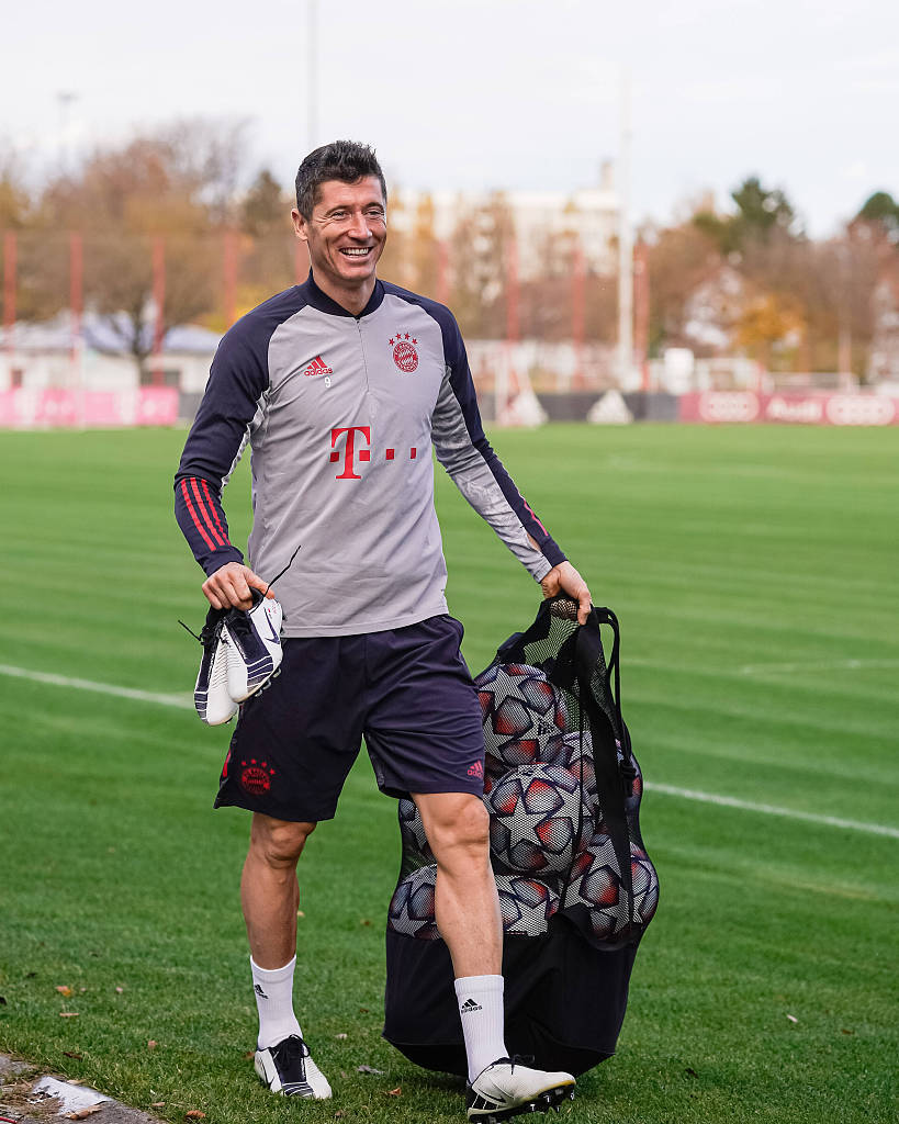 [德甲]拜仁主场击败海登海姆