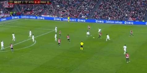 及时雨！八村塁背靠背复出限18分钟，湖人锋线解渴迎老鹰大考