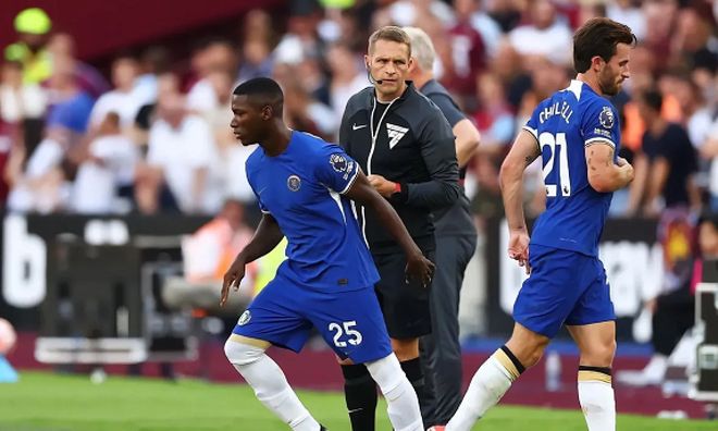 裁判报告丨阿莱格里是遭到红牌驱逐